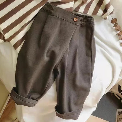 Kinder Stoffhose mit elastischem Bund – bequeme Kinderhose im minimalistischen Look