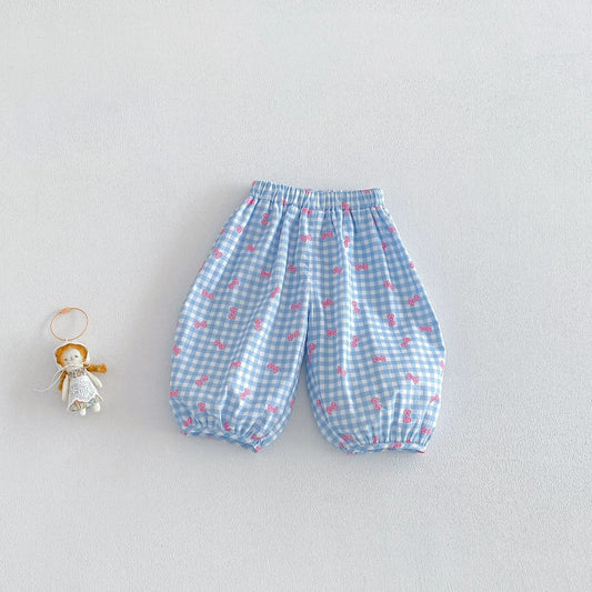 Mädchen Pumphose aus Baumwolle – Locker geschnittene Kinderhose mit süßen Prints