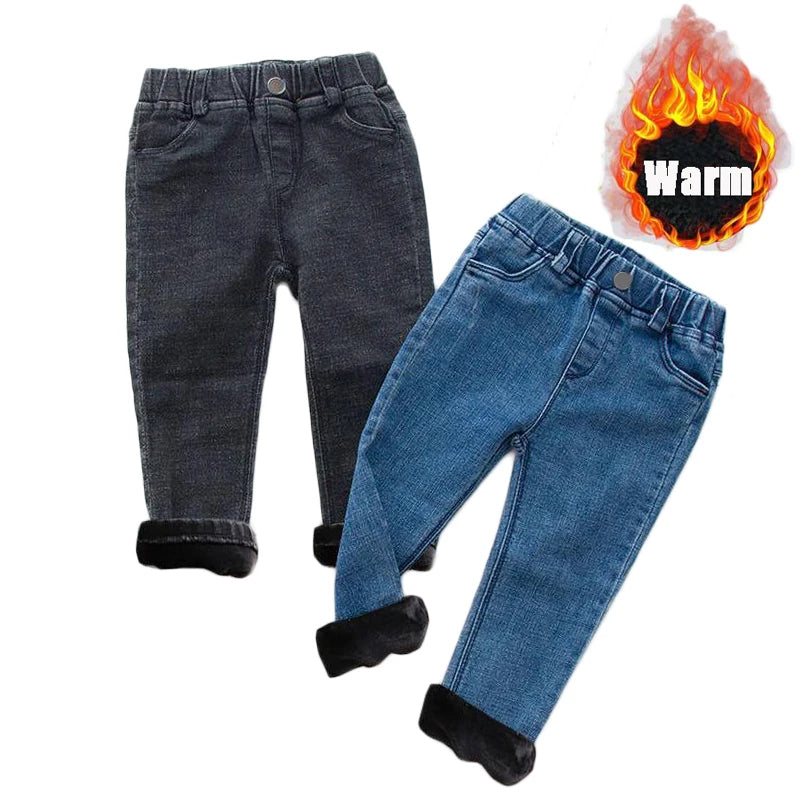 Kuschelige Kinder-Thermojeans – Wärme und Stil für die Kleinen