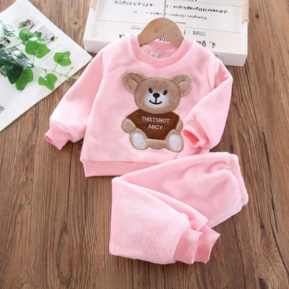 Kuscheliger Bären-Pyjama für Kinder – Komfort und Stil vereint