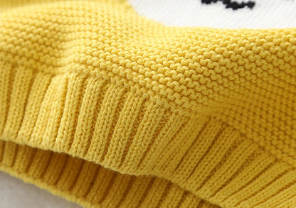 Kuschelweicher Kinderpullover mit Tiermotiven
