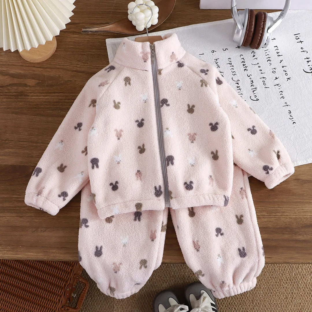 Flauschiges Kinder Fleece-Set mit süßen Tiermotiven