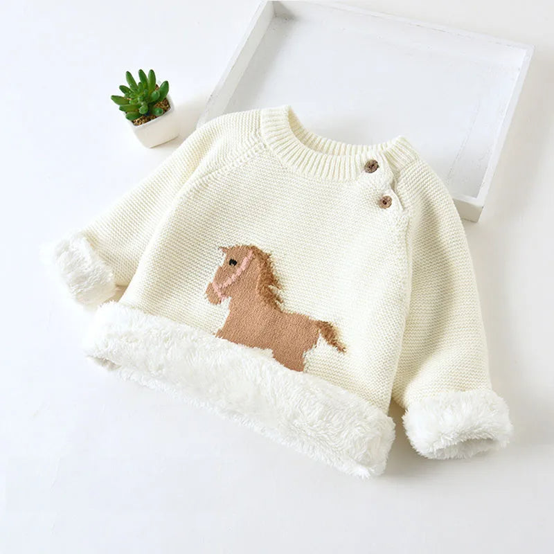 Kuschelweicher Kinderpullover mit Tiermotiven